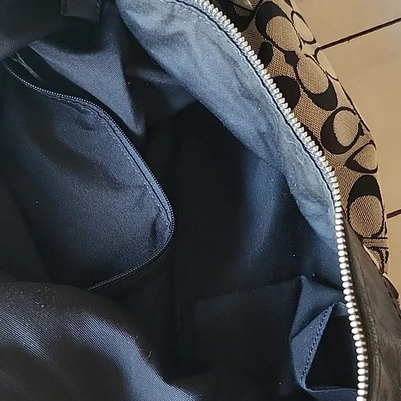 Coach purse - Picture 3 of 5